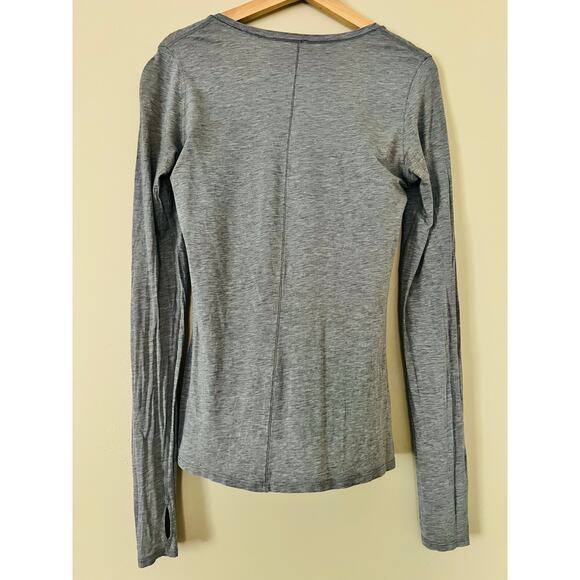 Lululemon Athletica Anahatasana Long Sleeve Tee Heathered Medium Grey M 8 10 - Picture 8 of 8